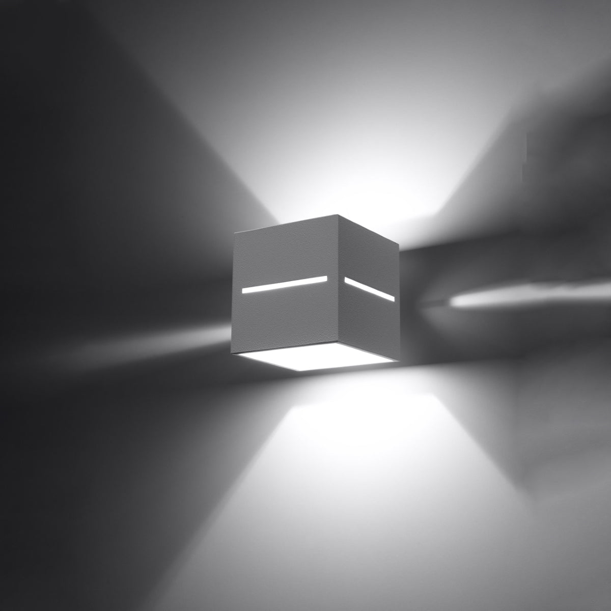 Wall lamp LOBO white